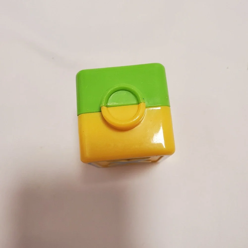VTech Alphabet Activity Cube Replacement 2 Sided  K X Yellow Green Letter Block